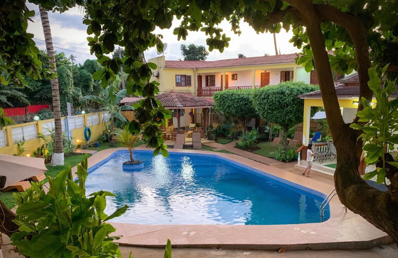 Sao Pedro Guesthouse Sao Tome Exterior photo